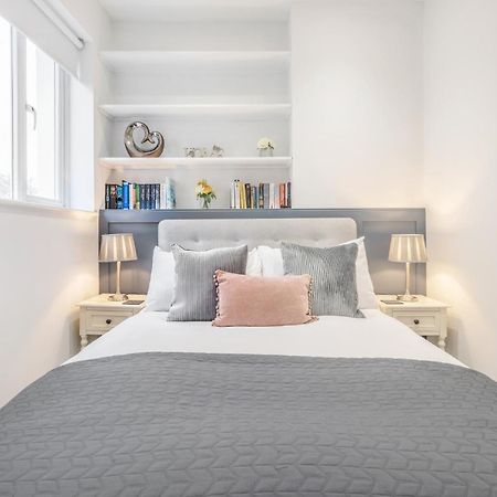 Bright & Modern 2-Bed Notting Hill Apartment Londen Buitenkant foto