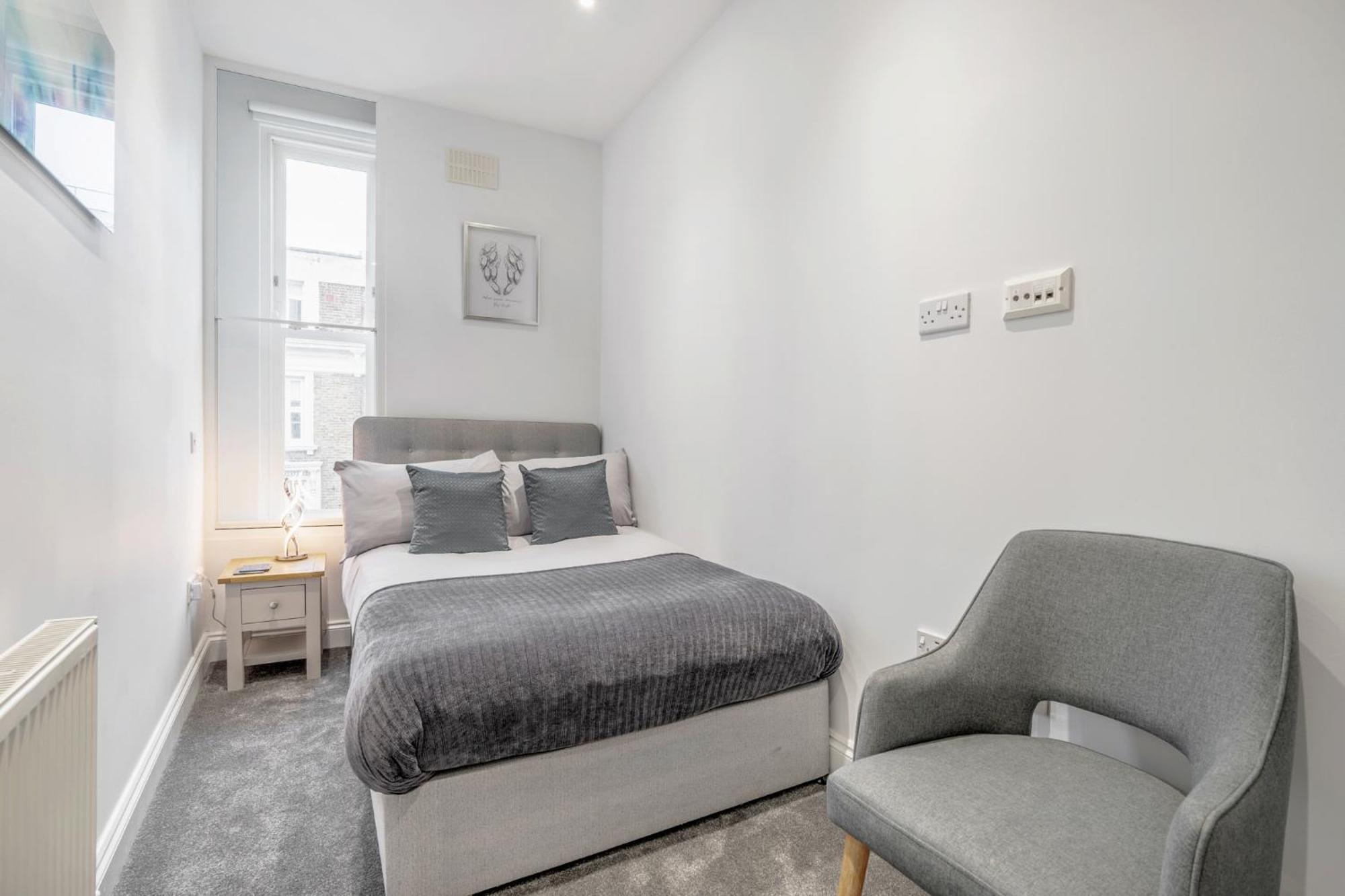 Bright & Modern 2-Bed Notting Hill Apartment Londen Buitenkant foto