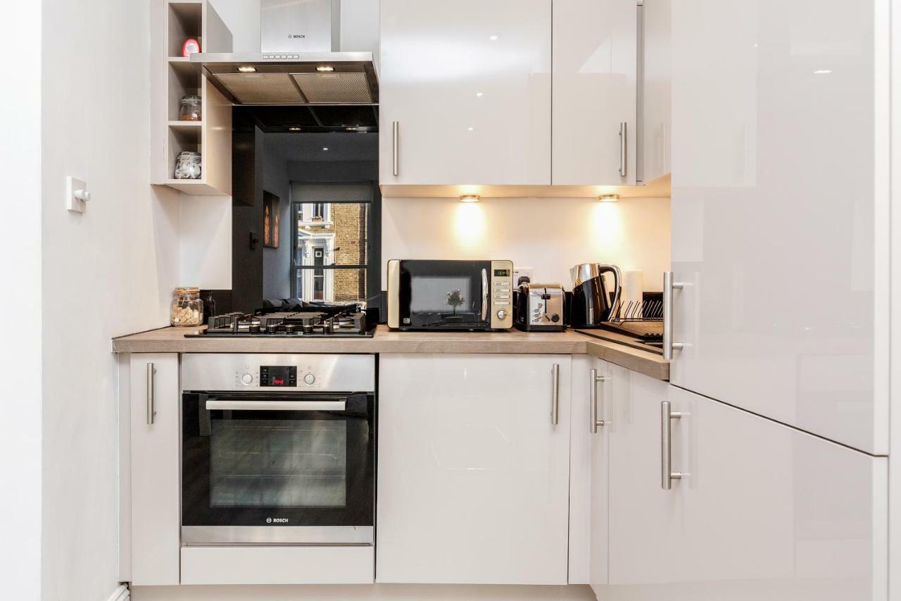 Bright & Modern 2-Bed Notting Hill Apartment Londen Buitenkant foto