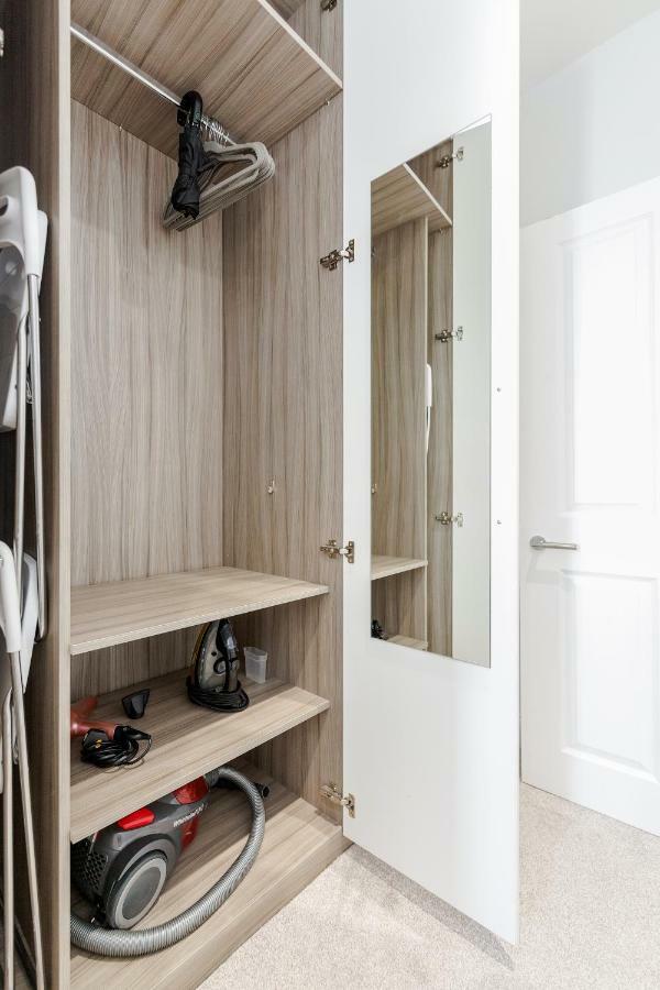 Bright & Modern 2-Bed Notting Hill Apartment Londen Buitenkant foto