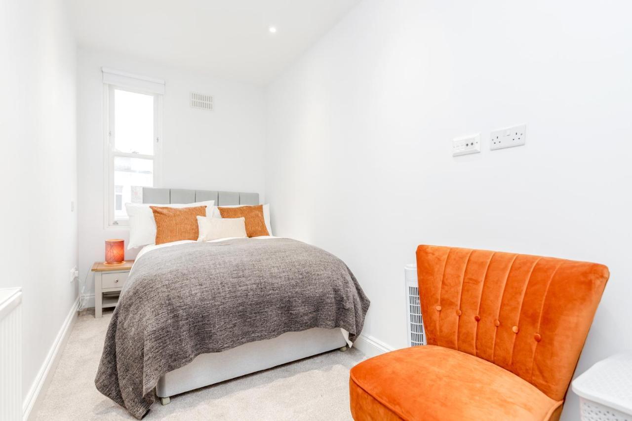 Bright & Modern 2-Bed Notting Hill Apartment Londen Buitenkant foto